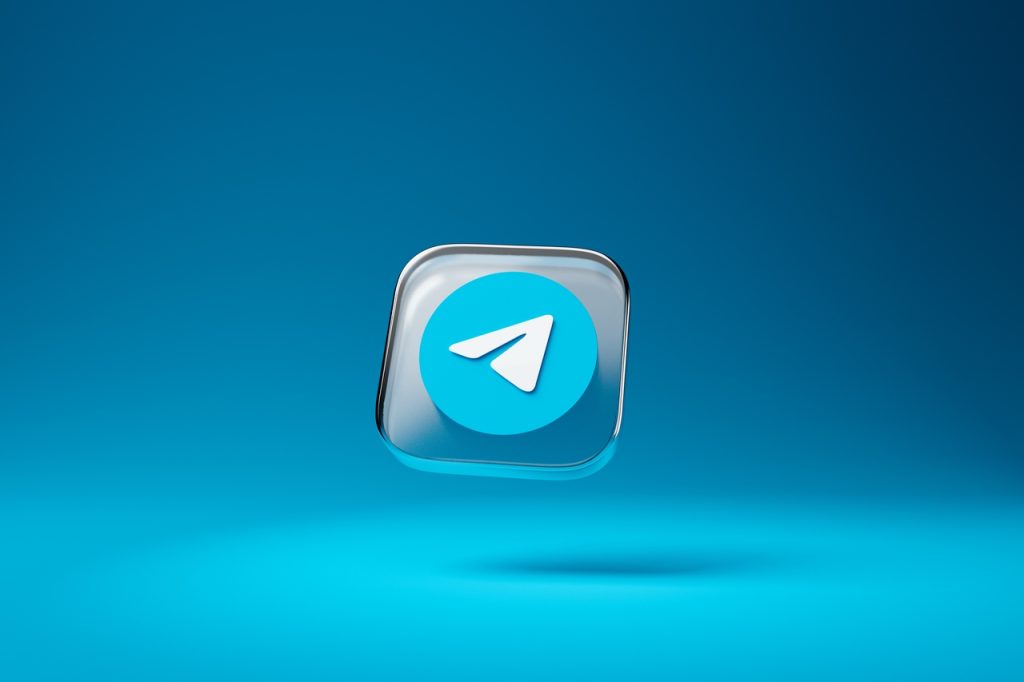 LuzIA no Telegram