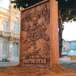Netflix confirma nova temporada de série ambientada em cidade baiana com escultura de terra
