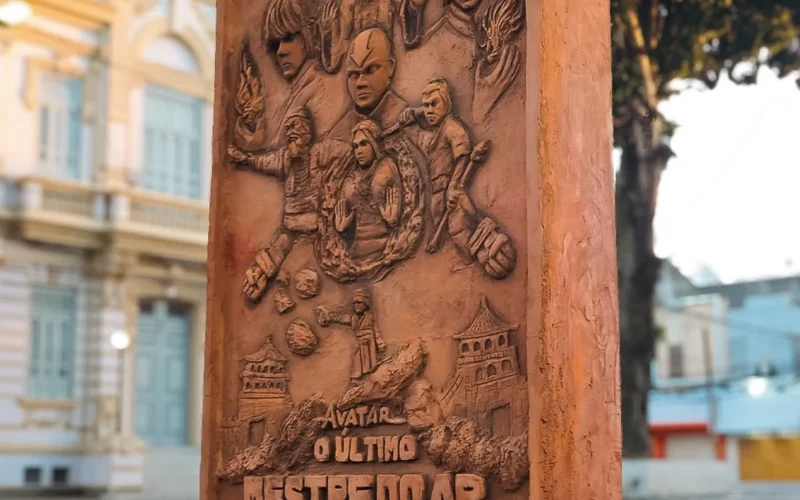 Netflix confirma nova temporada de série ambientada em cidade baiana com escultura de terra