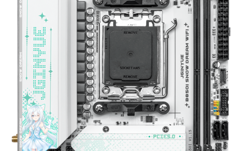 Nova placa-mãe AM5 compacta traz OCuLink e facilita uso de GPUs externas de forma acessível