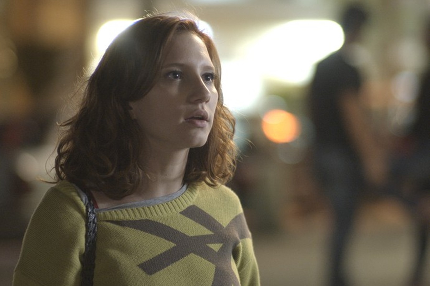 Netflix revela trailer e data de estreia do filme “Elize: Sombras de Uma Mulher” com Lorena Comparato