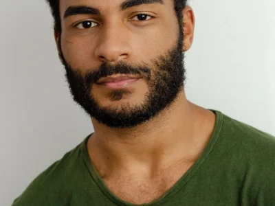 De Santos para o mundo: Vinícius Neri comenta sua participação na nova série da Netflix e no cinema