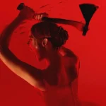 "Monstro: A História de Lizzie Borden" revela novas imagens e data de estreia