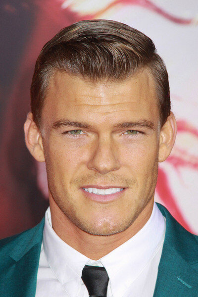Novo filme de ficção científica de Alan Ritchson foi mais desafiador fisicamente que Reacher
