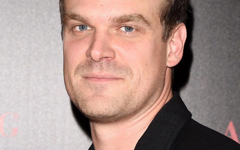 David Harbour, de Stranger Things, junta-se ao elenco do novo filme John Rambo