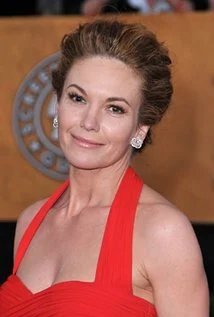Diane Lane se junta a Scarlett Johansson no novo filme da franquia 'O Exorcista'