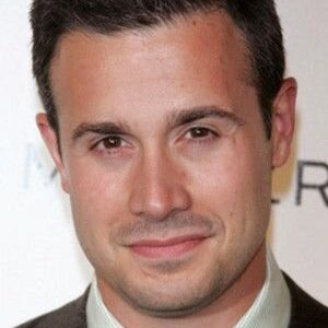 Freddie Prinze Jr. é confirmado no elenco da série “Punky, a Levada da Breca”