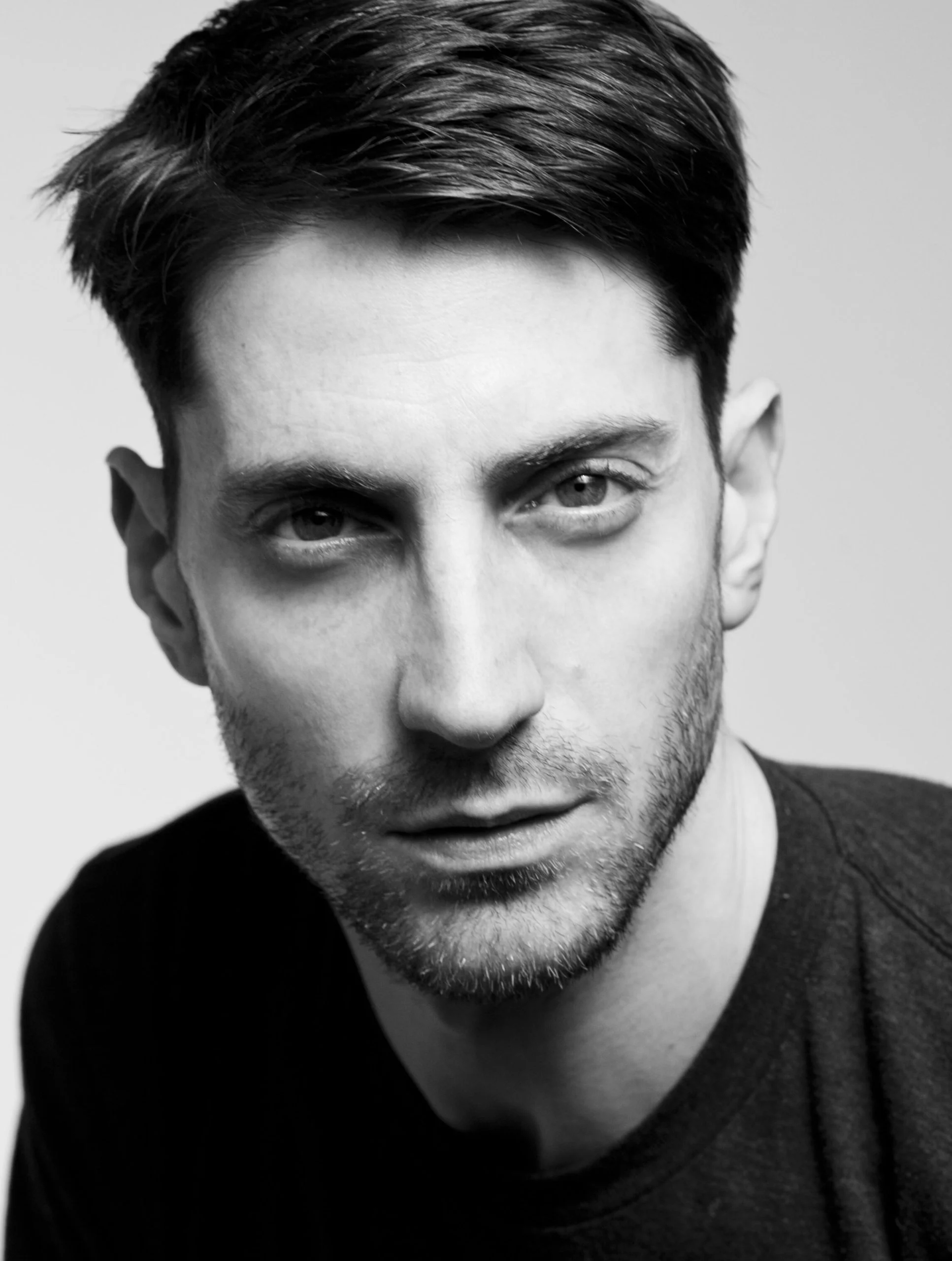 Iddo Goldberg, de Salem, se junta ao elenco da série Snowpiercer da TNT/Netflix