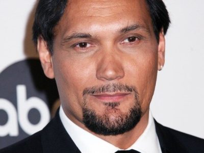 Jimmy Smits se junta ao elenco da última temporada de The Walking Dead: Daryl Dixon