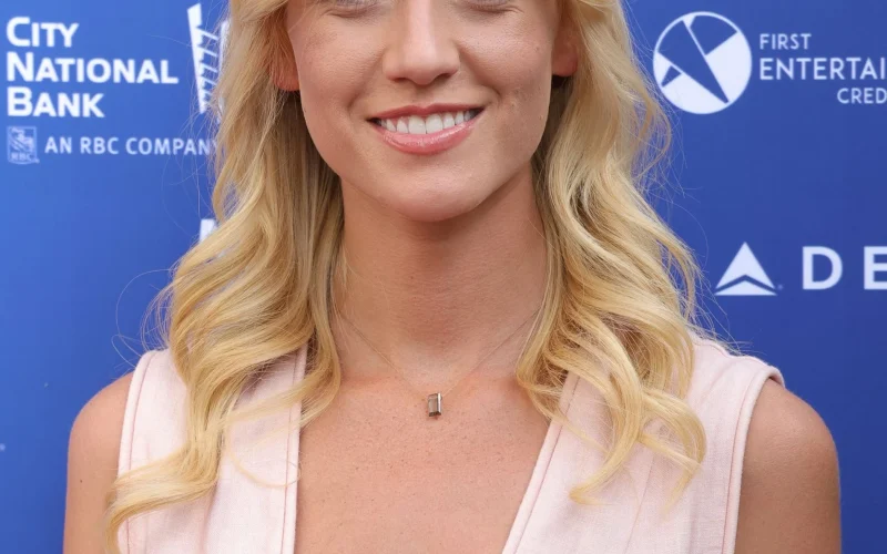 Katherine McNamara, de Arrow e Shadowhunters, se junta ao elenco de The Stand
