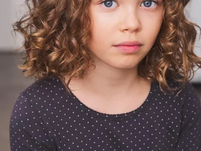 Quem é Alice Halsey? Conheça a jovem atriz de 11 anos que interpreta Laura Ingalls em Uma Casa na Pradaria