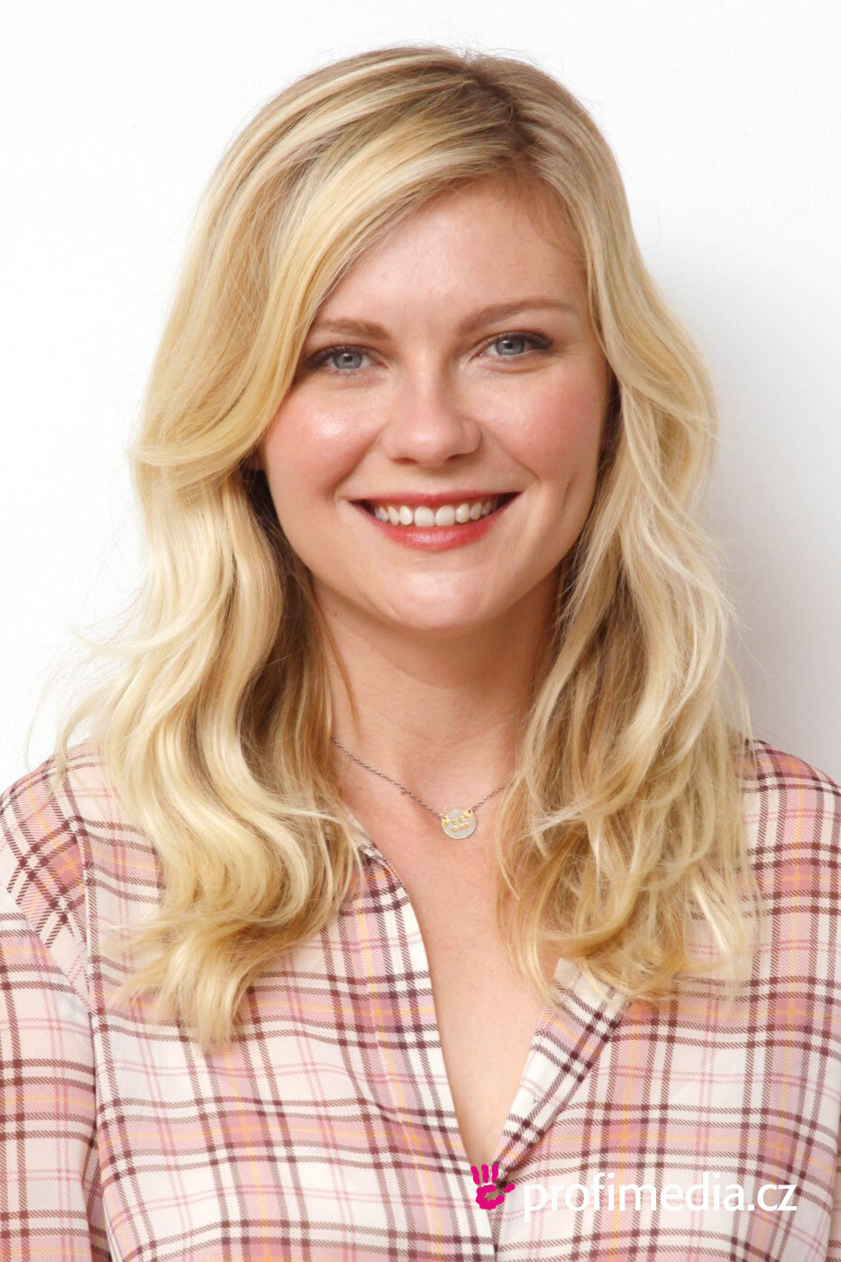 Kirsten Dunst se junta ao elenco de Minecraft 2 em novo projeto animado