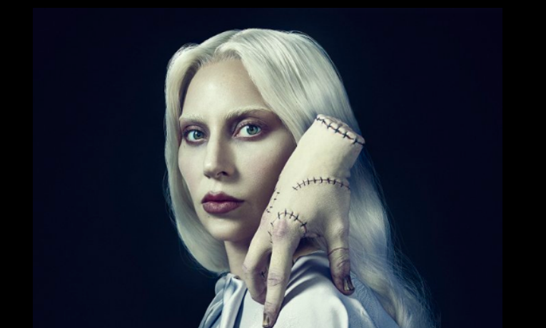 Lady Gaga é revelada como Rosaline Rotwood em “Wandinha” e lança nova música na série