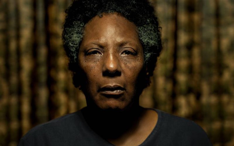 Netflix apresenta trailer de 'Vicentina Pede Desculpas', novo filme de Gabriel Martins